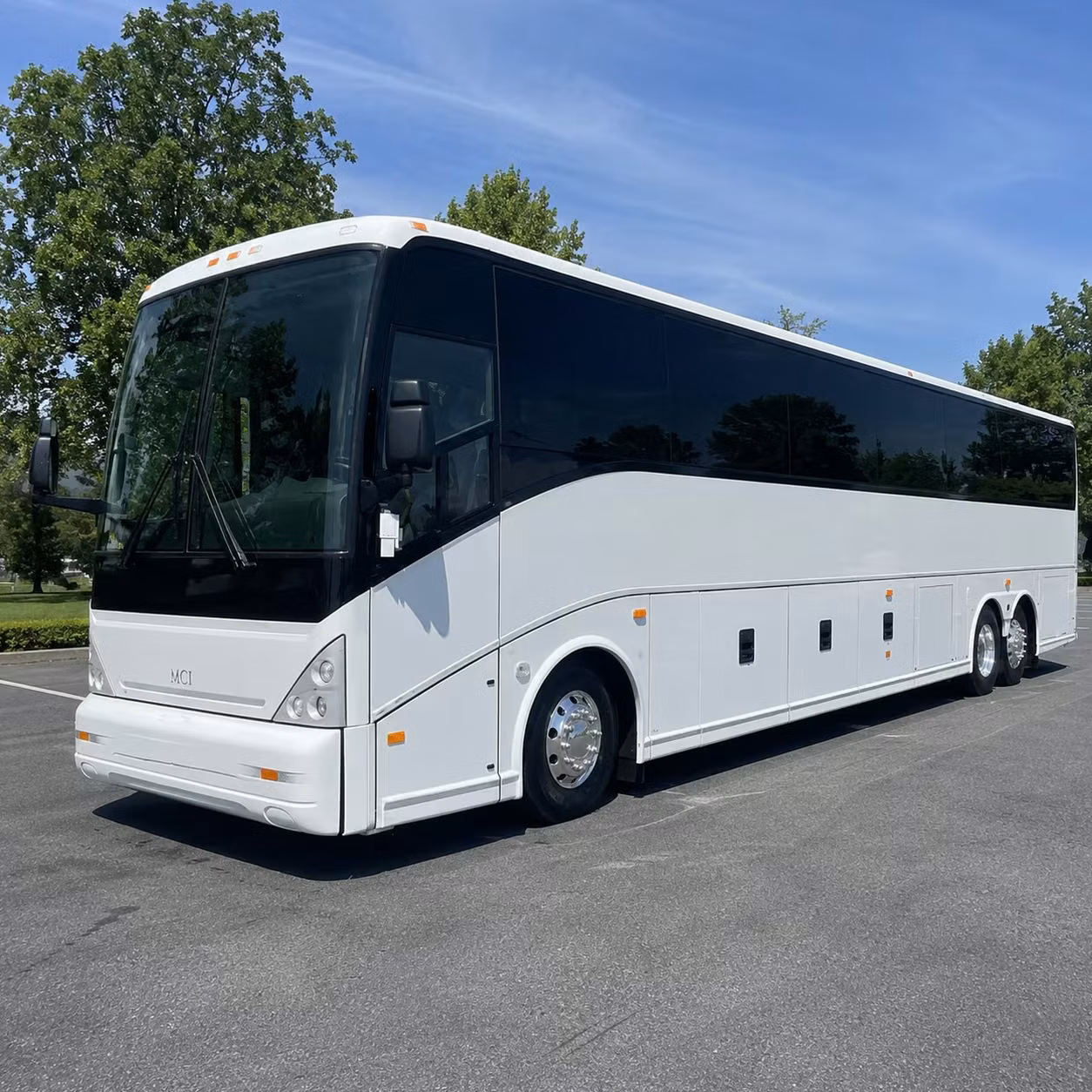 bus rental options for cambridge trips